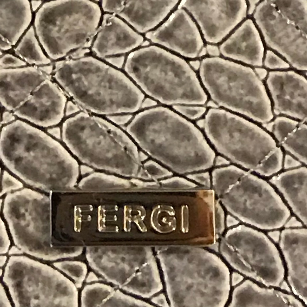 FERGY Authentic🇮🇹 IPad 2-3 ( crocodile engraving - Picture 5 of 8